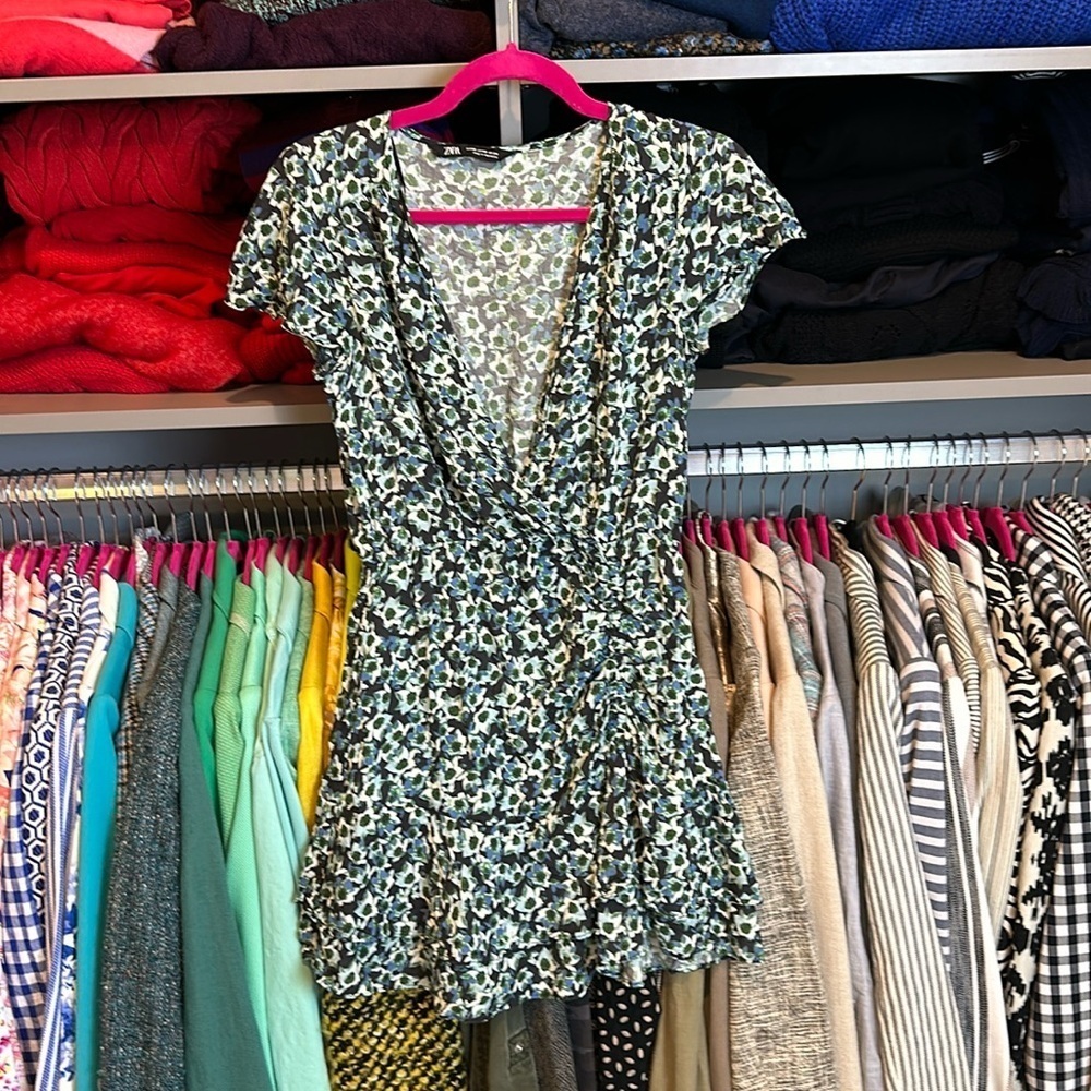 Zara blue and green flower print mini short sleeve dress size XS